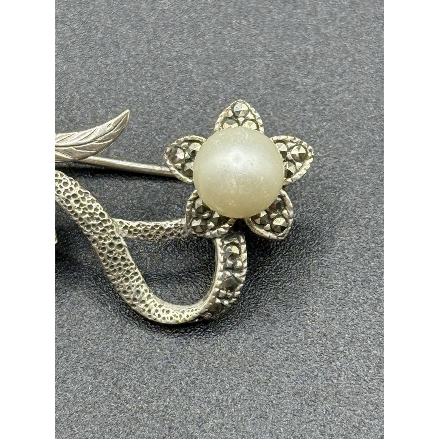 Vintage Sterling Silver Marcasite Pearl Brooch Pin 925 P6