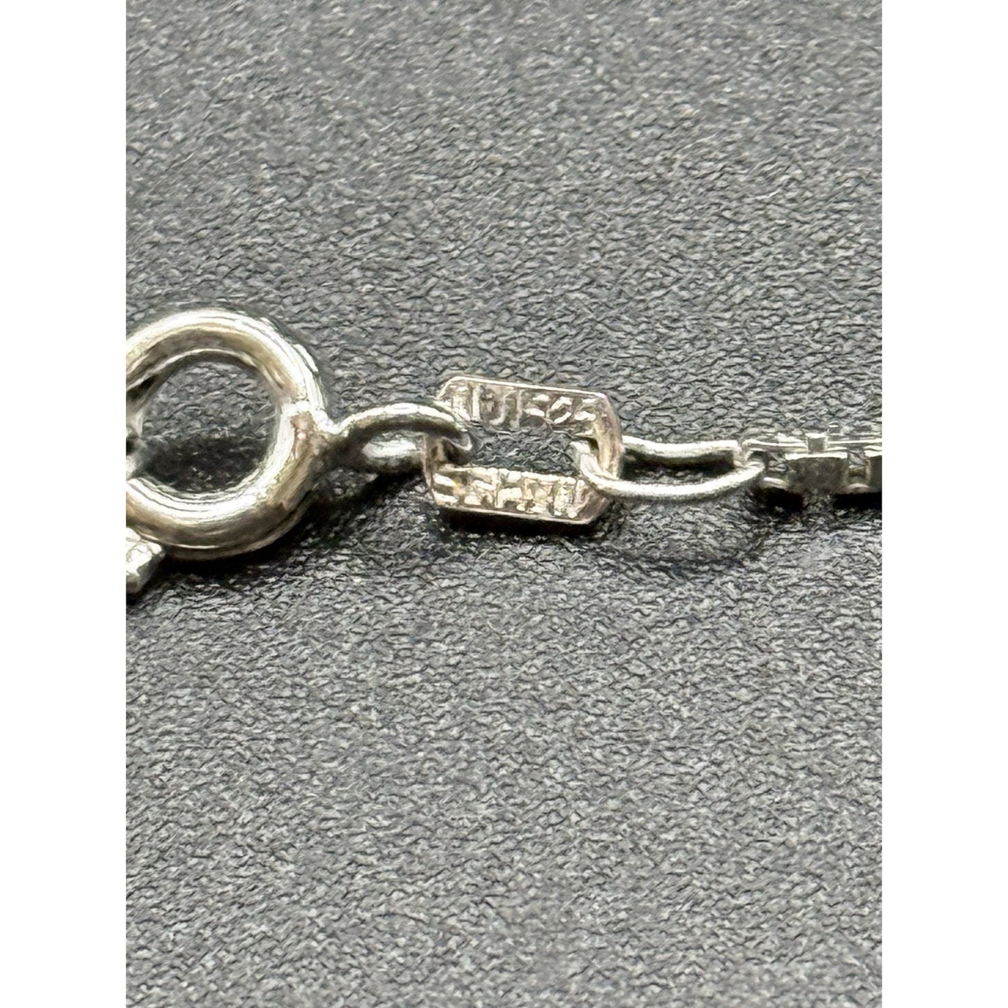 18” Sterling Silver Chain Necklace 1.35MM 4 Grams N13