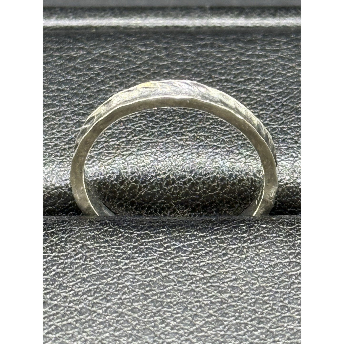 Silpada Sterling Silver Concave Ring Size 5.75 Stacking #1 P7