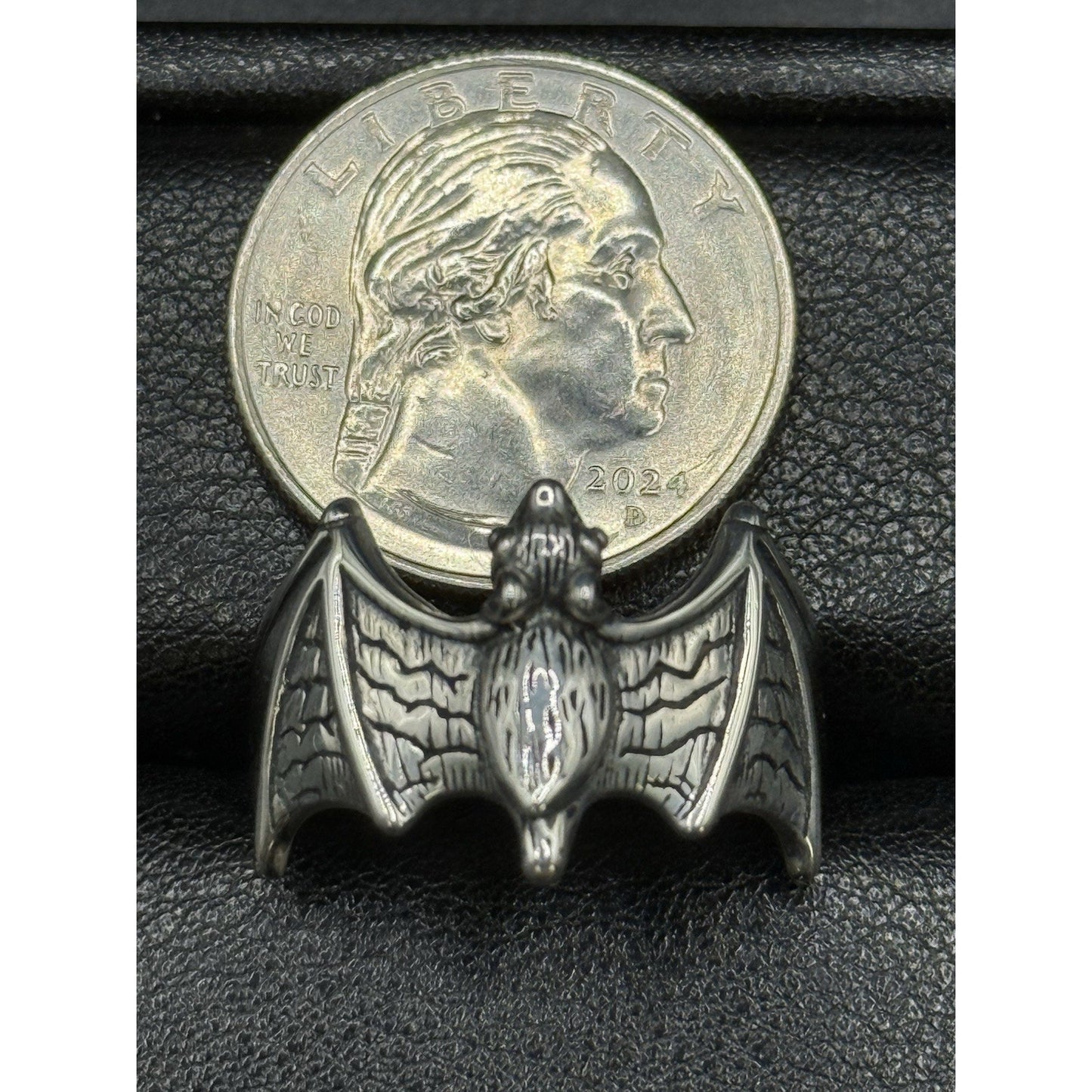 New Condition Sterling Silver Gents Bat Ring Size 10.00
