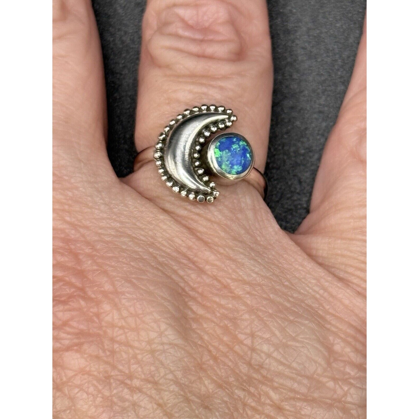 New Condition Sterling Silver Lab Blue Opal Sun Moon Ring Size 6.50
