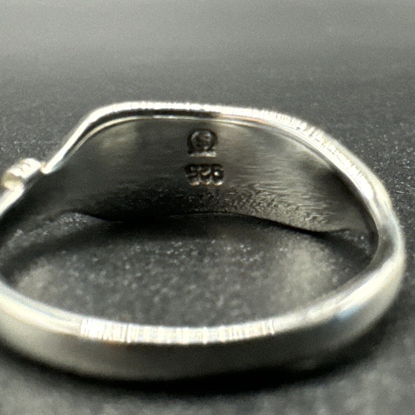 New Condition White Buffalo Sterling Silver Feather Ring 925 Size 7