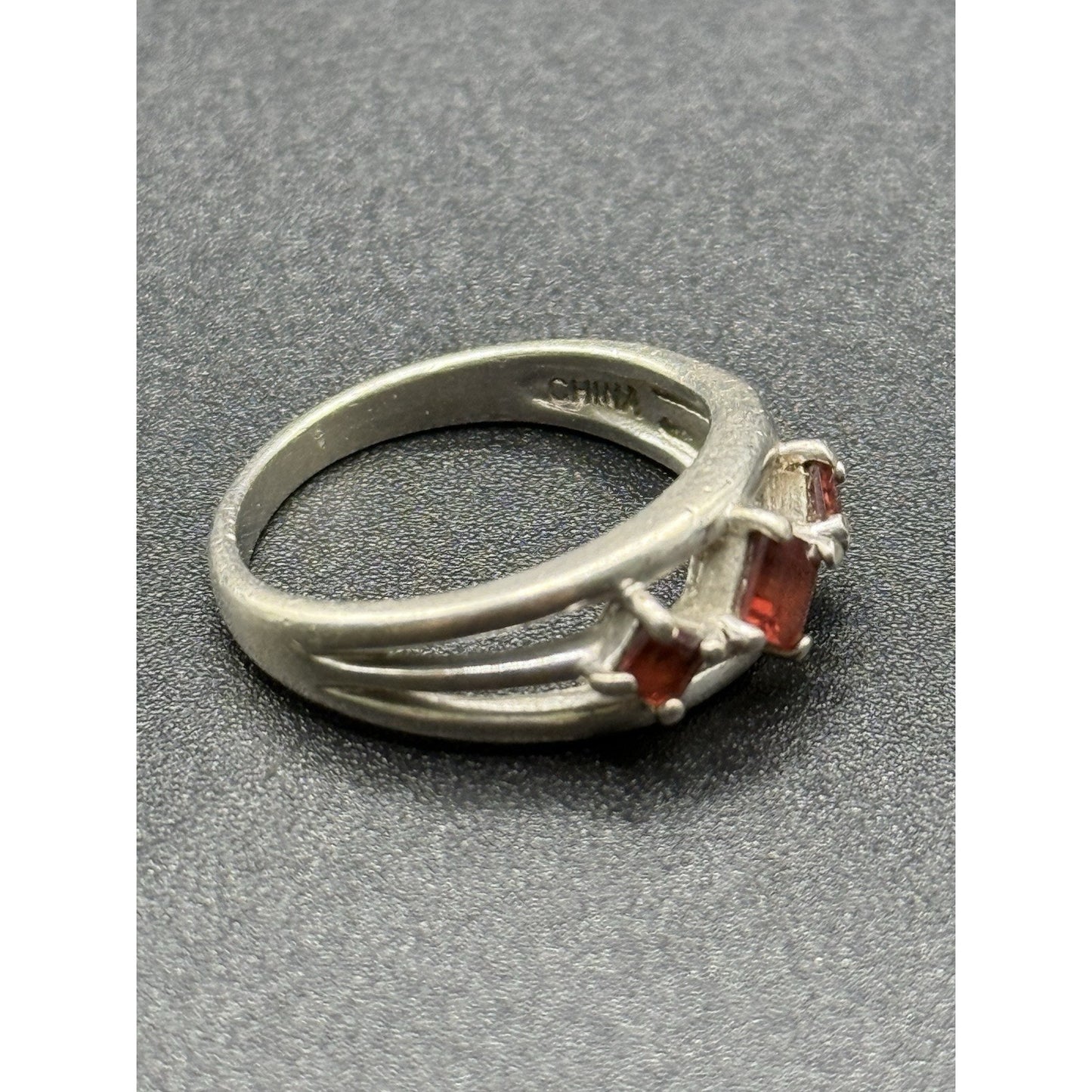 Vintage Sterling Silver Garnet Ring Size 7.50 925 P5