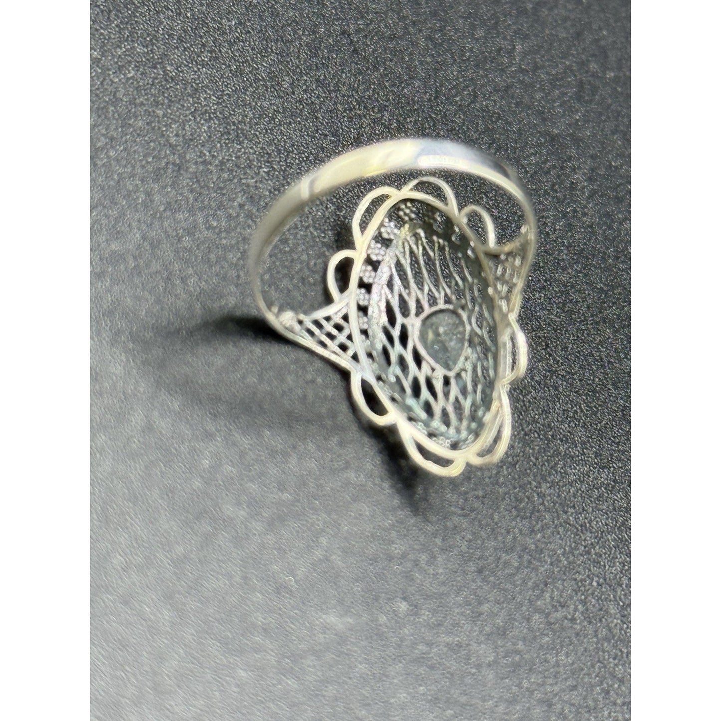 EUC Sterling Silver Genuine Blue Topaz Filigree Ring Size 7.00 925 Q21