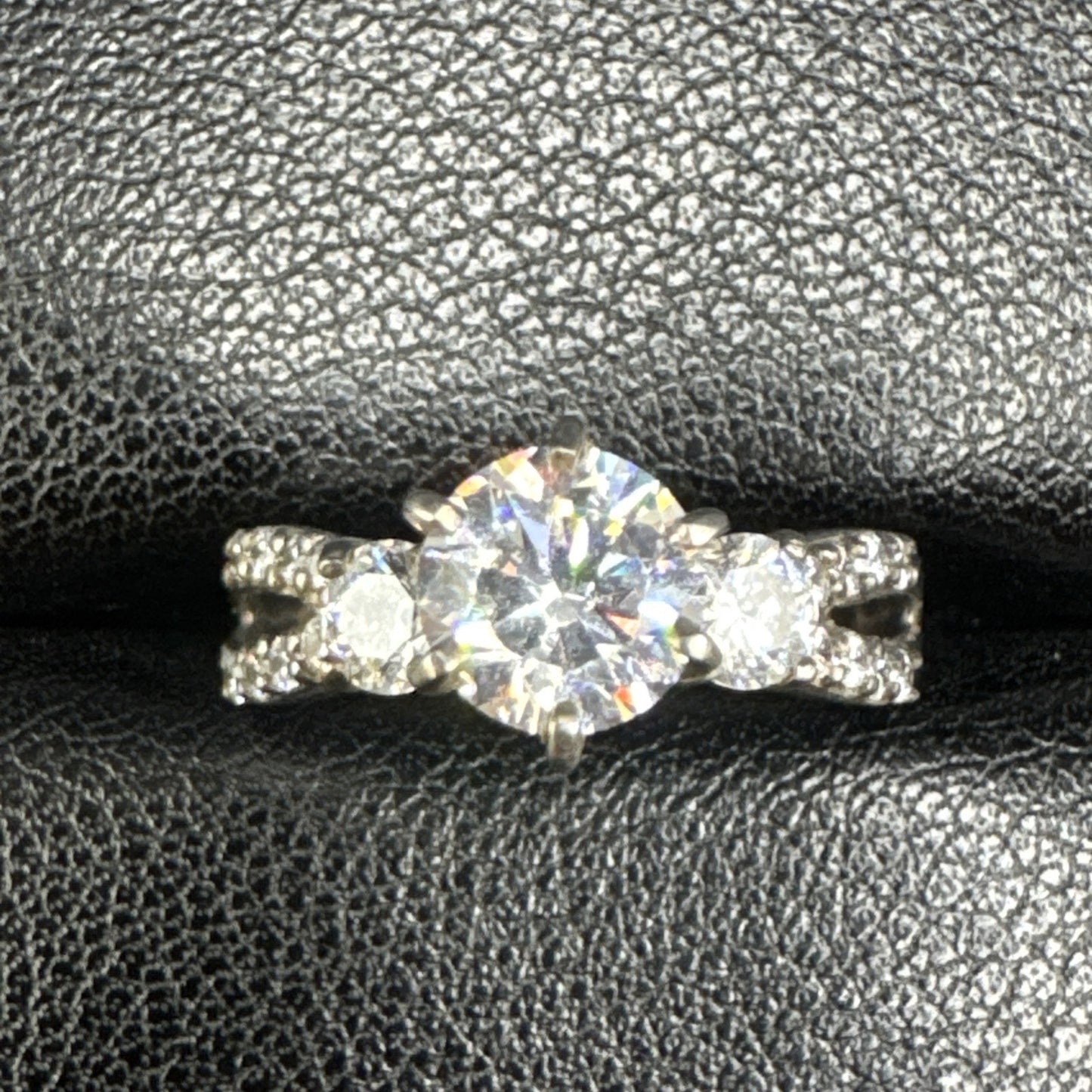 EUC Sterling Silver CZ Split Shank Ring 925 Size 6.5 #8 P2