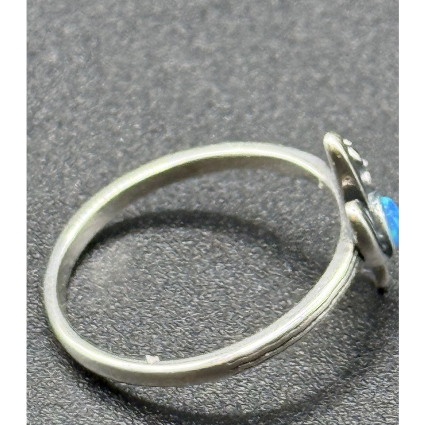 New Condition Sterling Silver Lab Blue Opal Cactus Ring Size 6.75