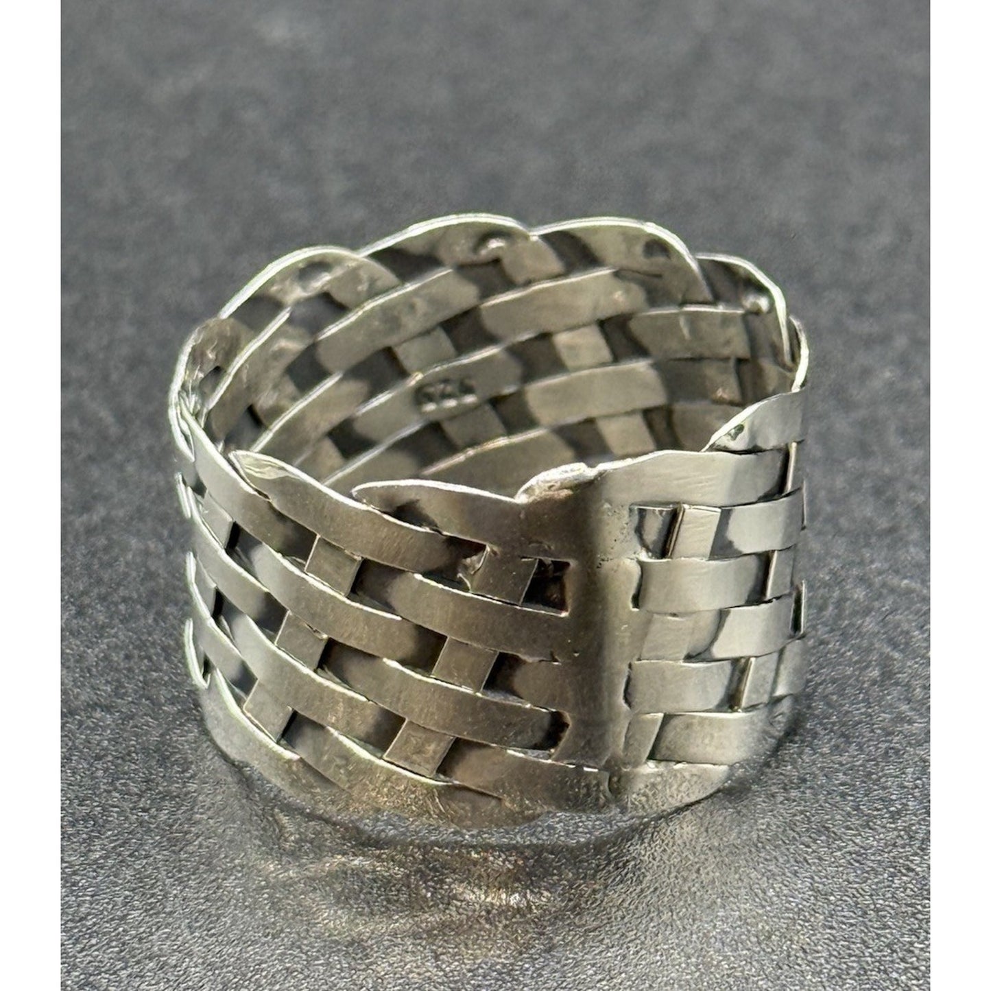 New Condition Sterling Silver 14MM Basket Weave Band Size 13