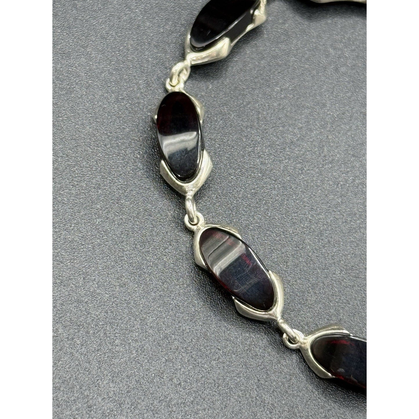 7.5” Sterling Silver Red Amber Bracelet Lobster 925 Q23