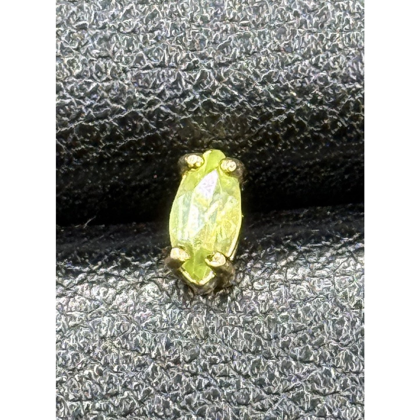 Gold Sterling Silver Peridot Stud Earrings 925 P3