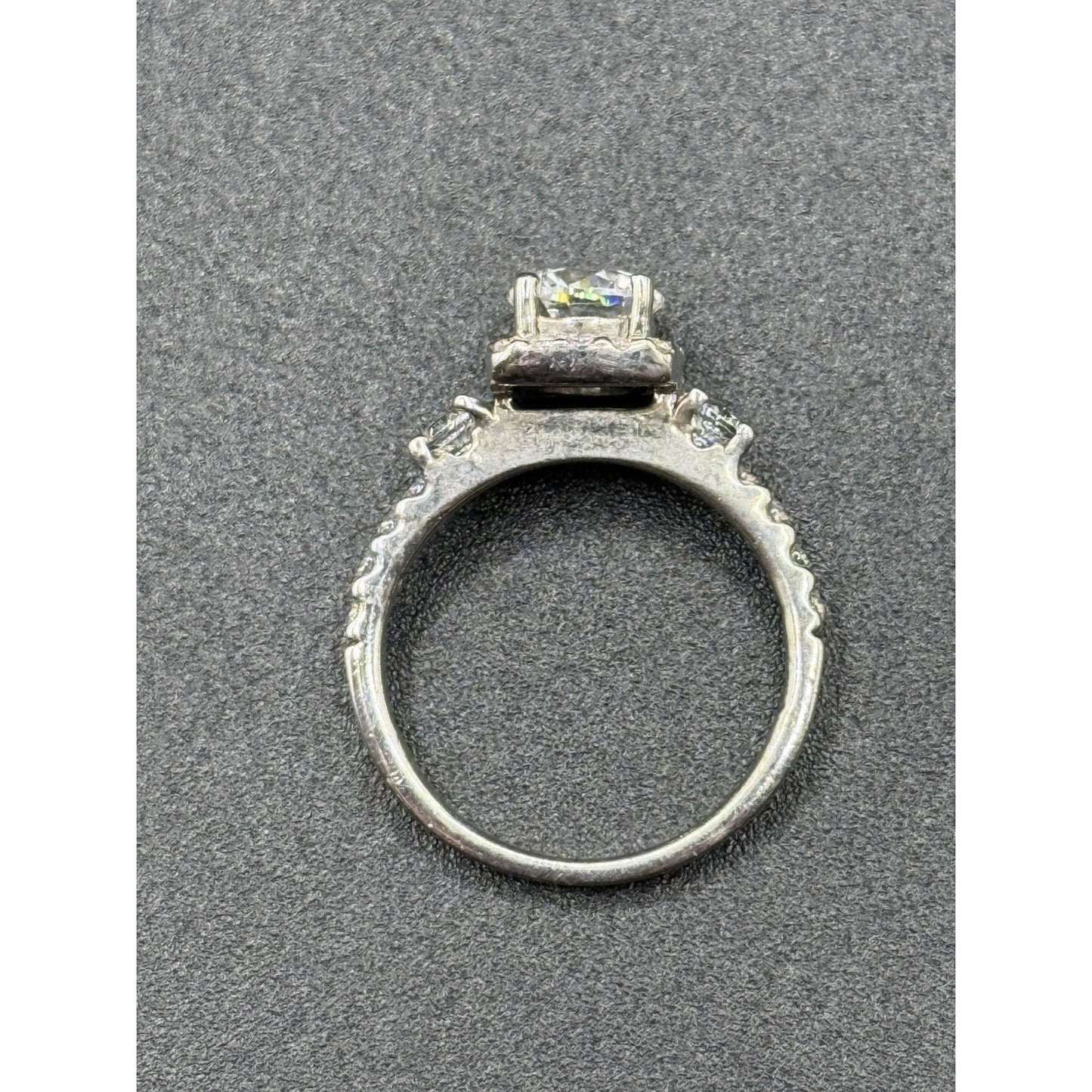 EUC Sterling Silver Cubic Zirconia Engagement Ring Size 6.00 P5