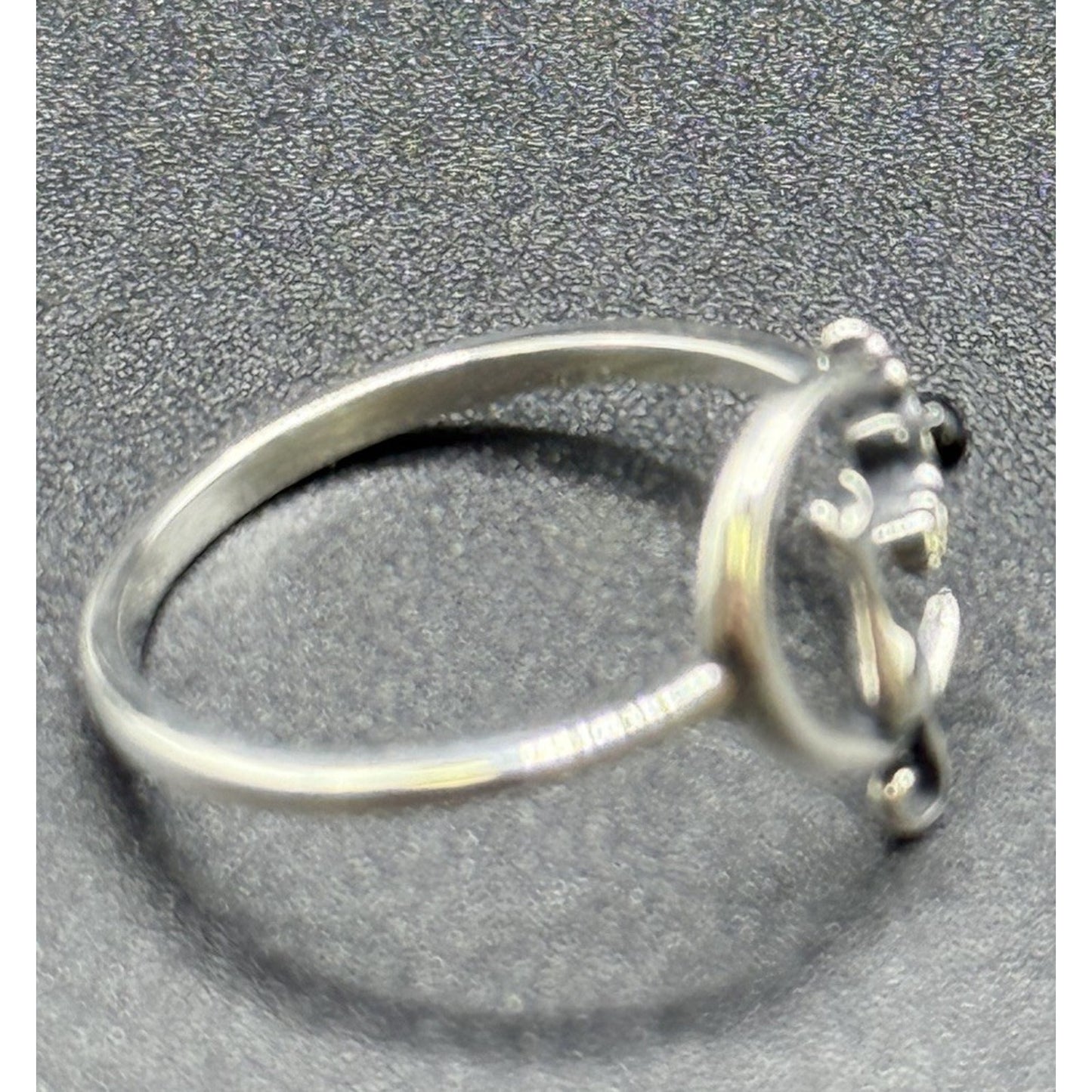 New Condition Sterling Silver Cat Moon Genuine Onyx Ring Size 7.00 Adjustable