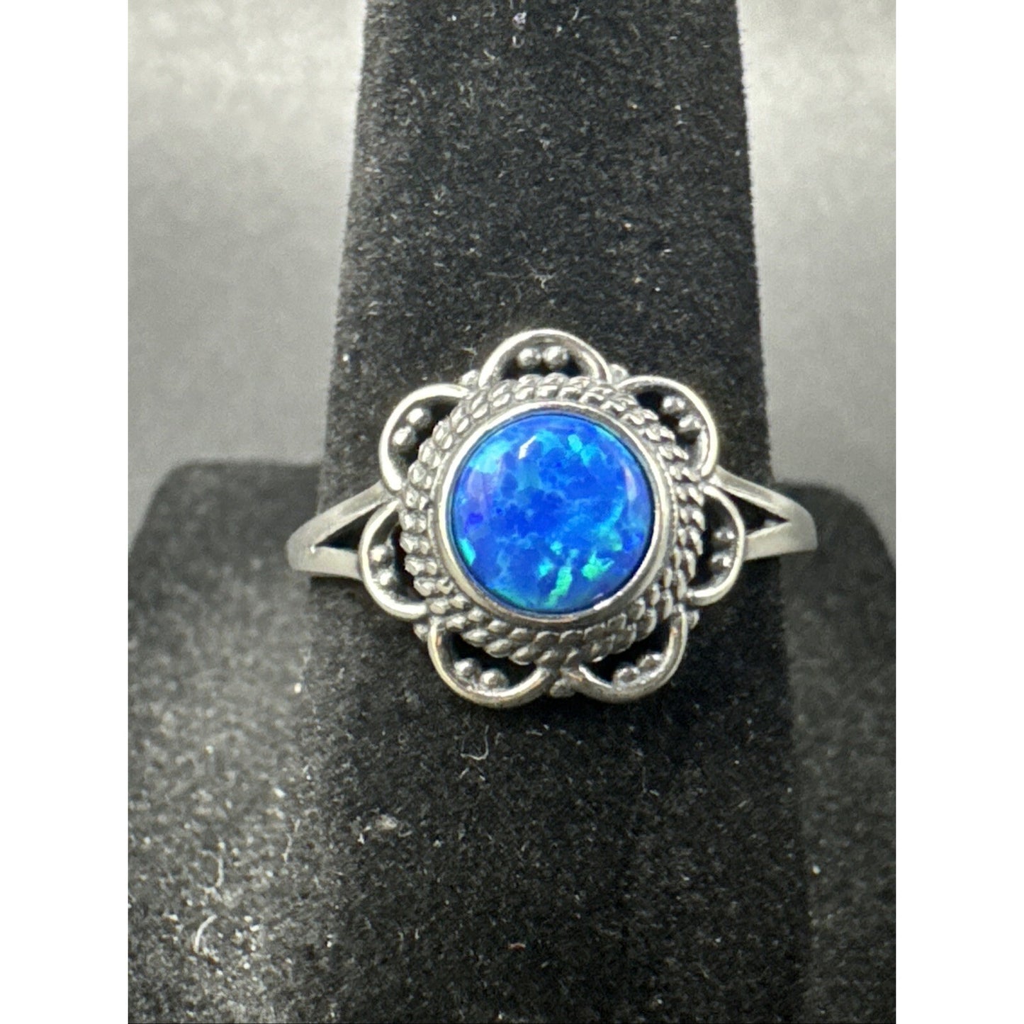 New Condition Sterling Silver Lab Blue Opal Ring 925 Size 7