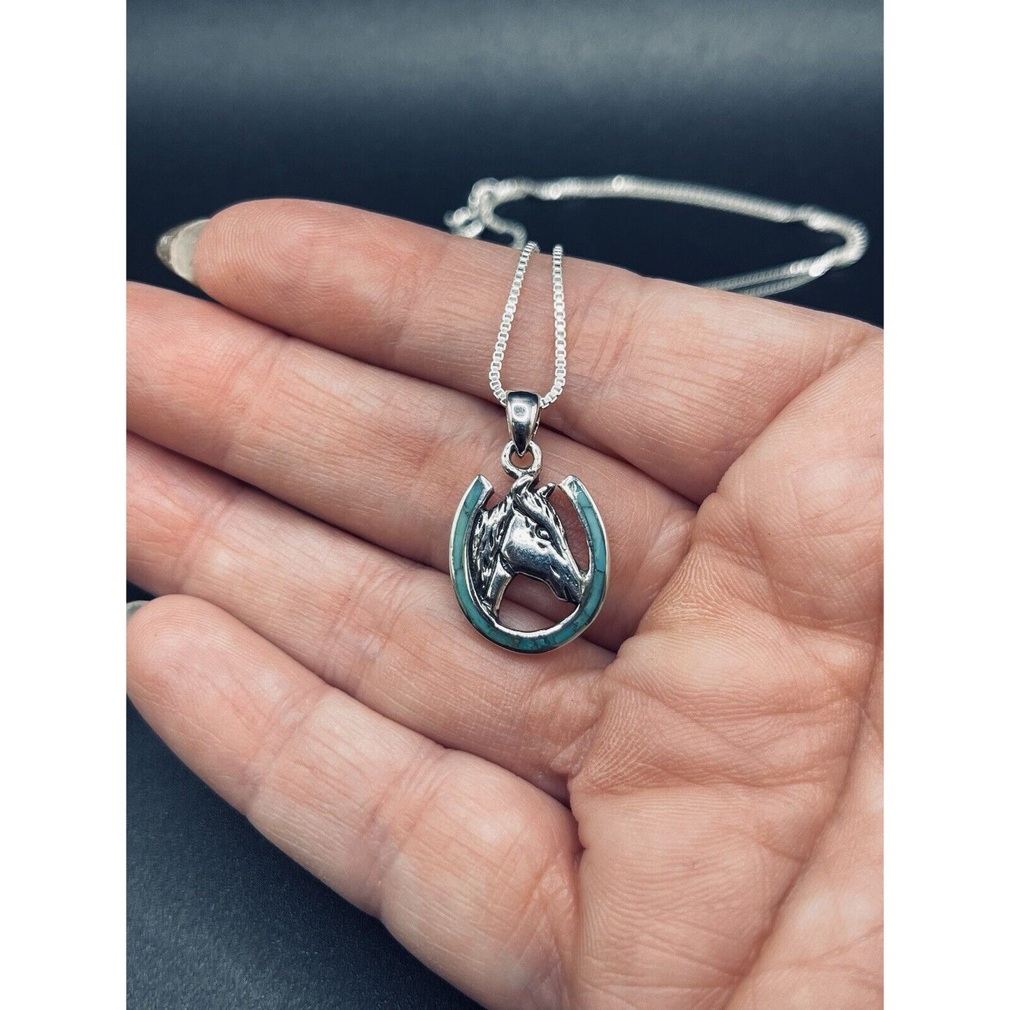 New Condition 20” Sterling Silver Turquoise Lab Opal Horse Shoe Pendant Necklace