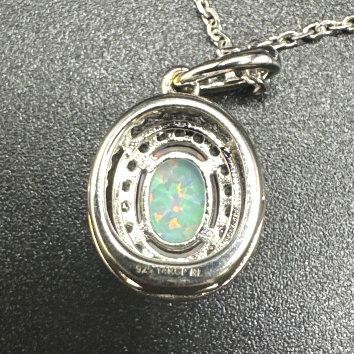 New Condition 18” Sterling Silver 14k Gold Plated Lab Opal Pendant Necklace 925