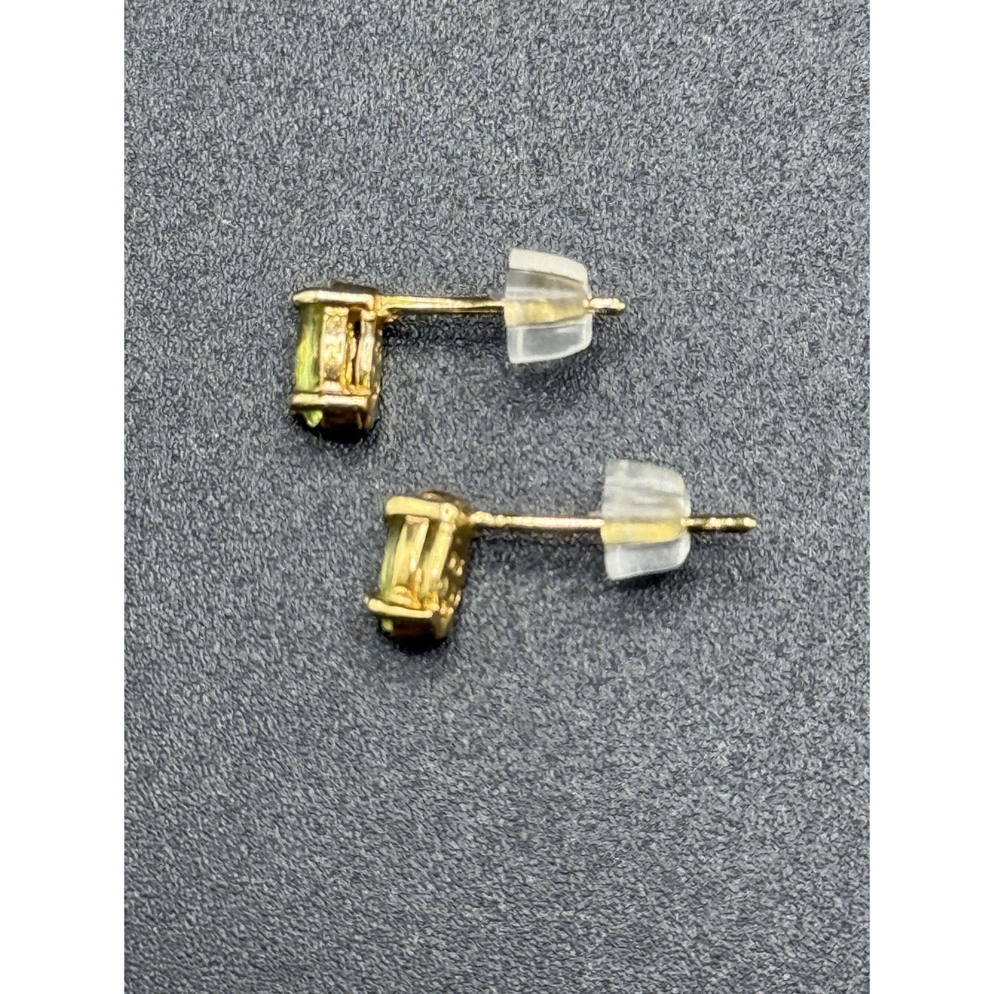 Gold Sterling Silver Peridot Stud Earrings 925 P3