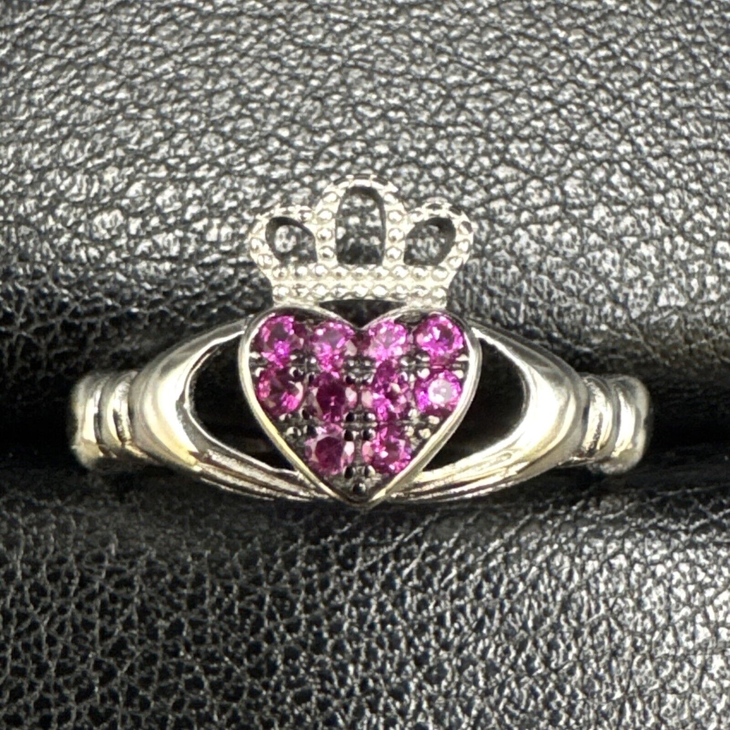 New Condition Sterling Silver Ruby CZ Claddagh Ring 925 Size 6.5