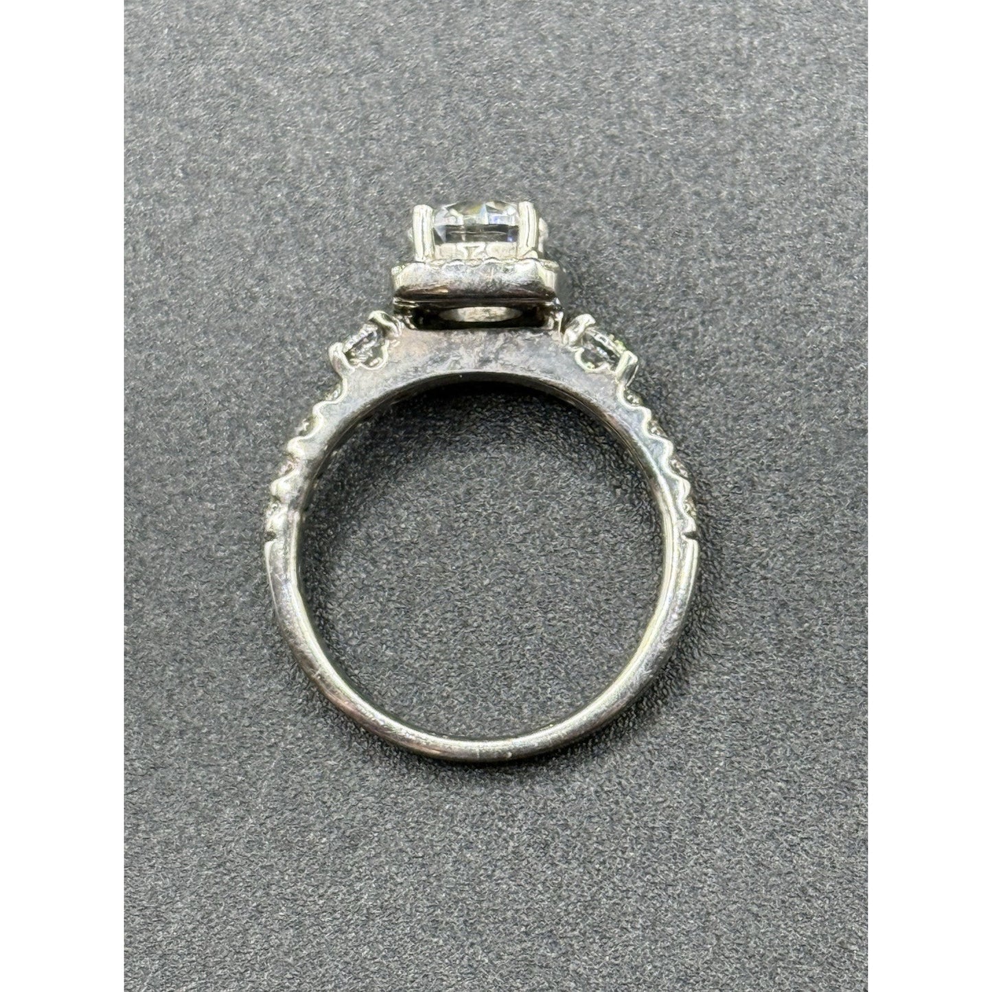 EUC Sterling Silver Cubic Zirconia Engagement Ring Size 6.00 P5