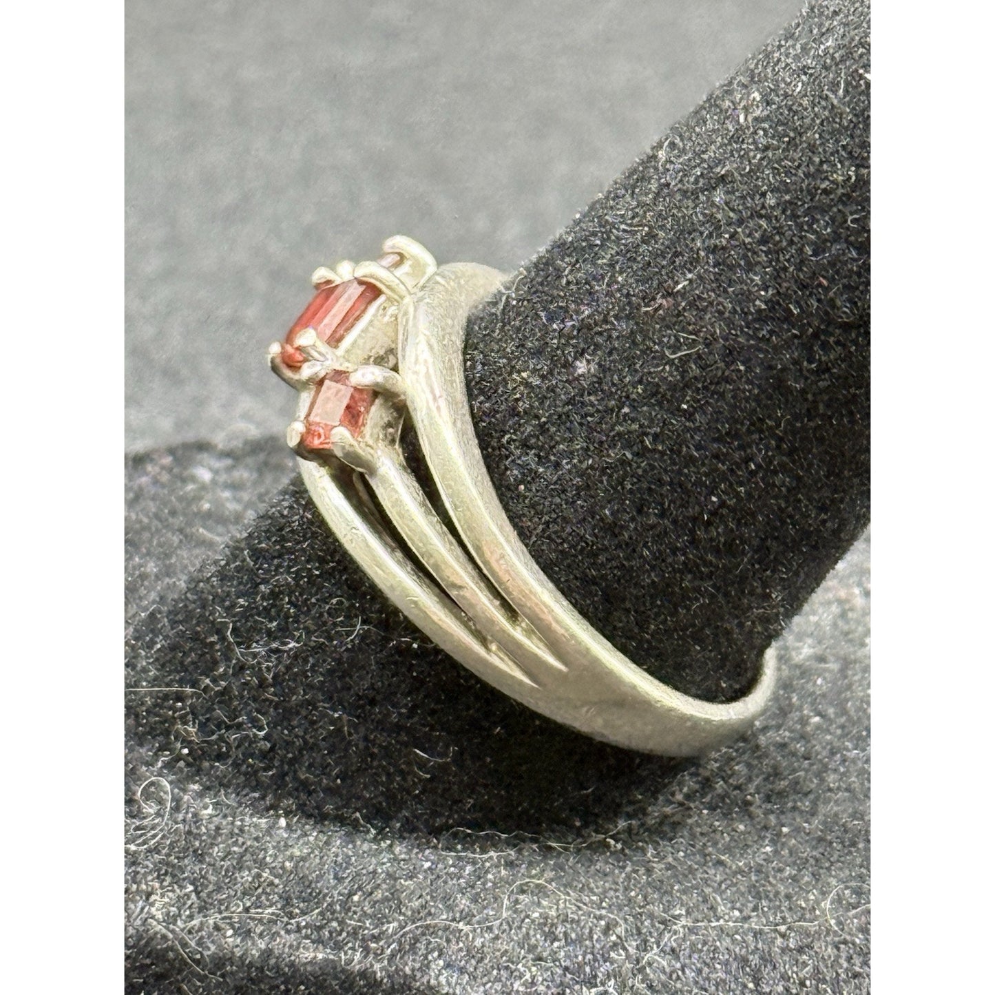 Vintage Sterling Silver Garnet Ring Size 7.50 925 P5