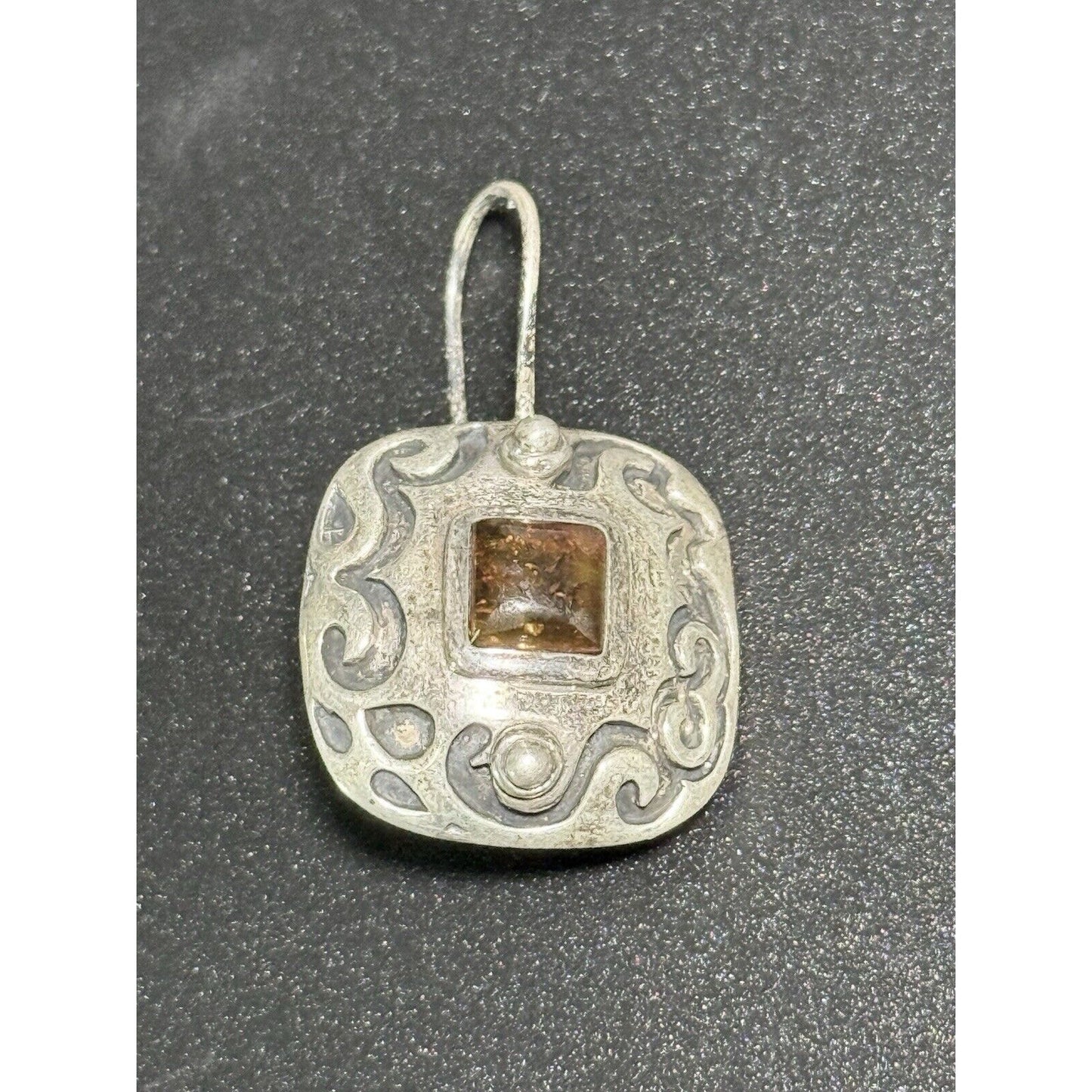 Silpada Sterling Silver Amber Scroll Dangle Earrings 925 M28