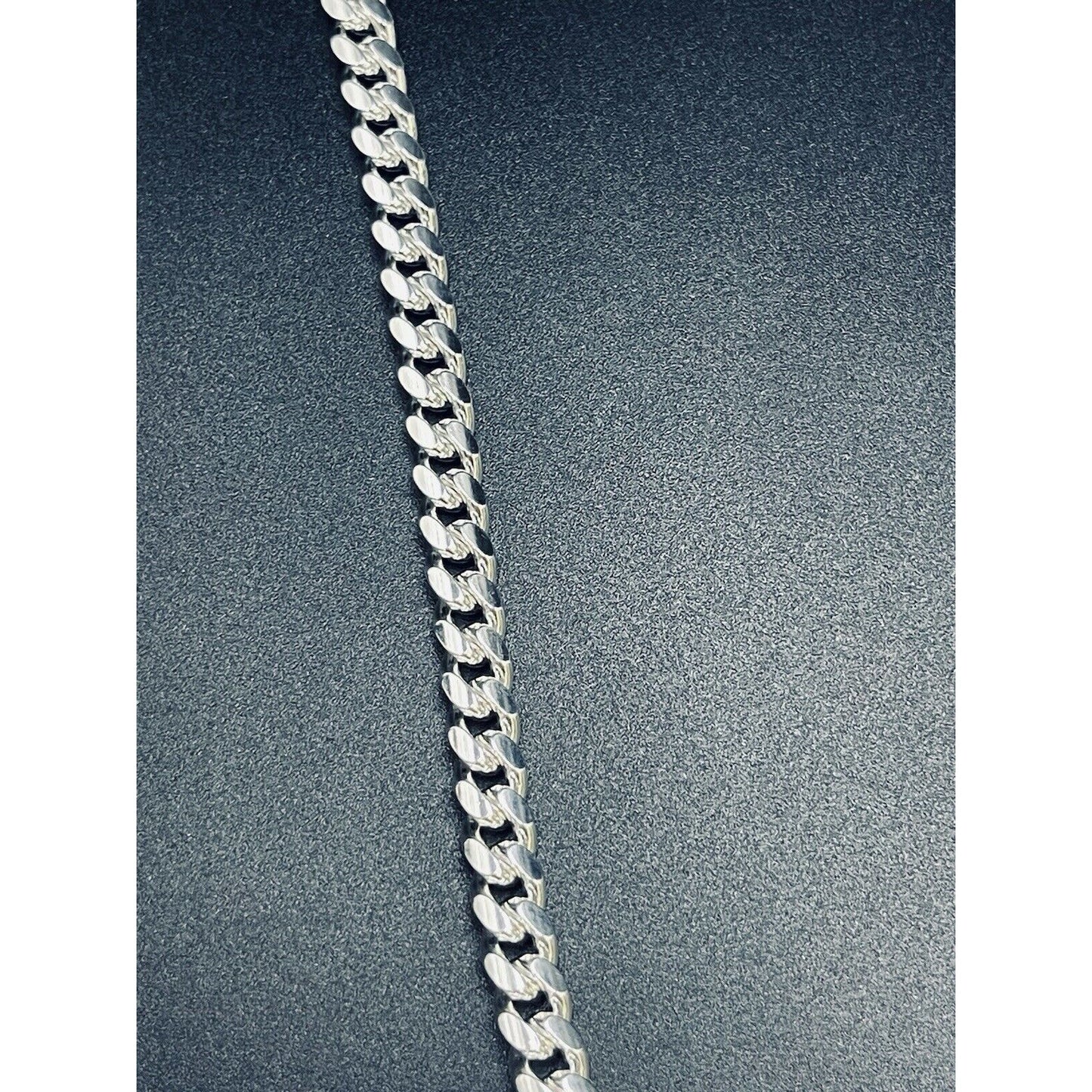 New Condition 20” Sterling Silver 6MM Curb Link Chain Necklace 55 Grams 925 L18
