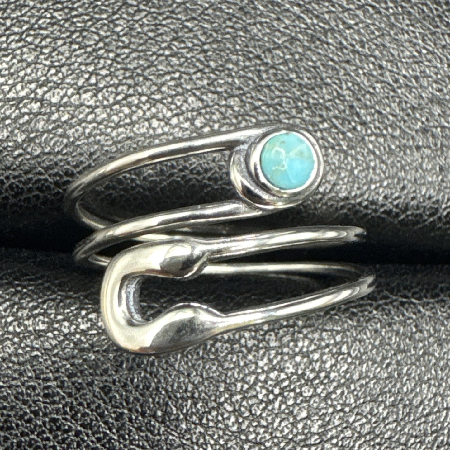 New Condition Sterling Silver Turquoise Safety Pin Adjustable Ring 925 Size 7