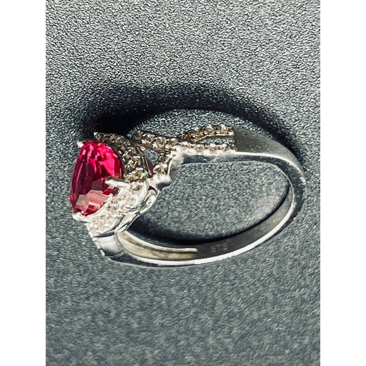STS Sterling Silver Lab Created Ruby White Sapphire Ring Size 6.50 K18