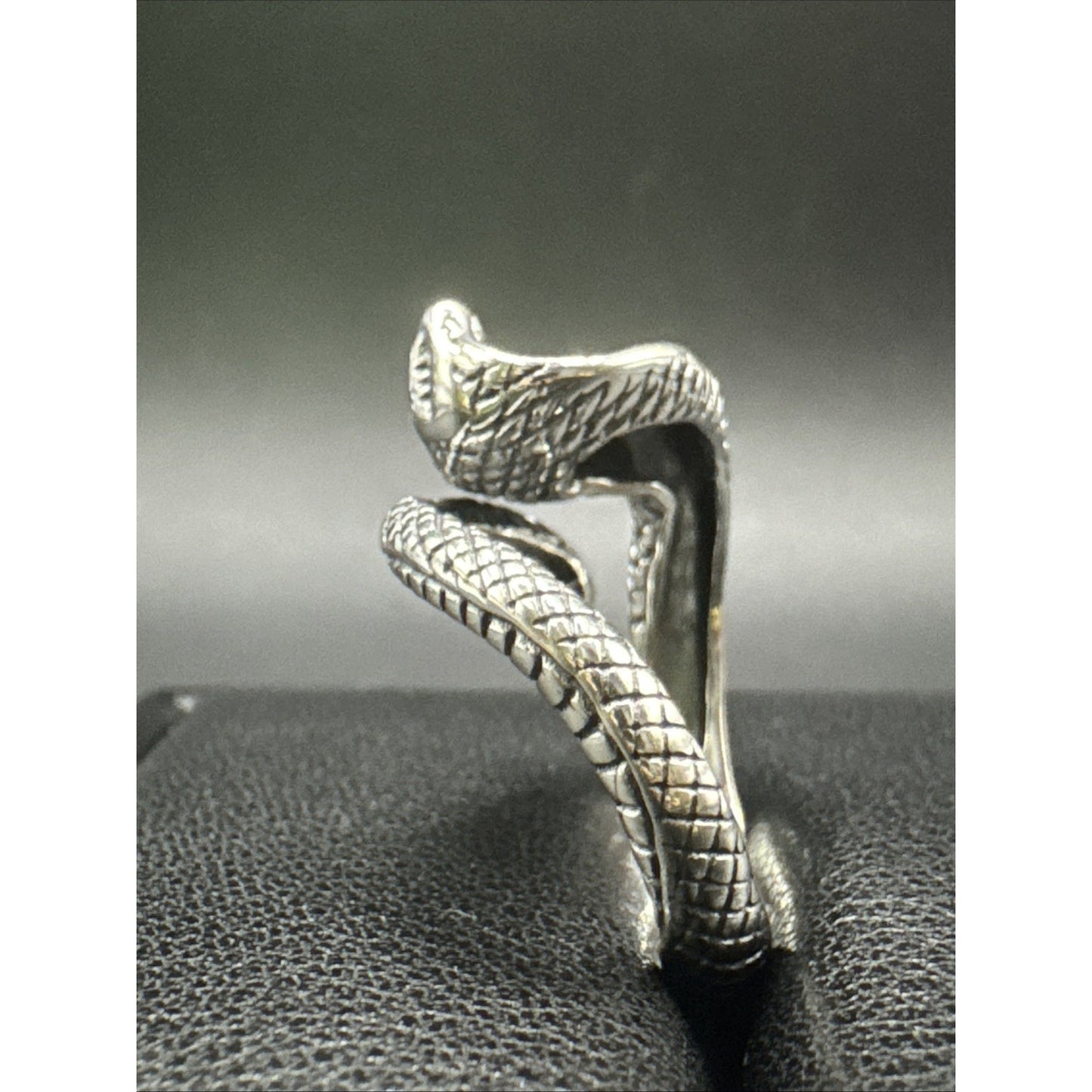 New Condition Sterling Silver King Cobra Ring 925 Size 10