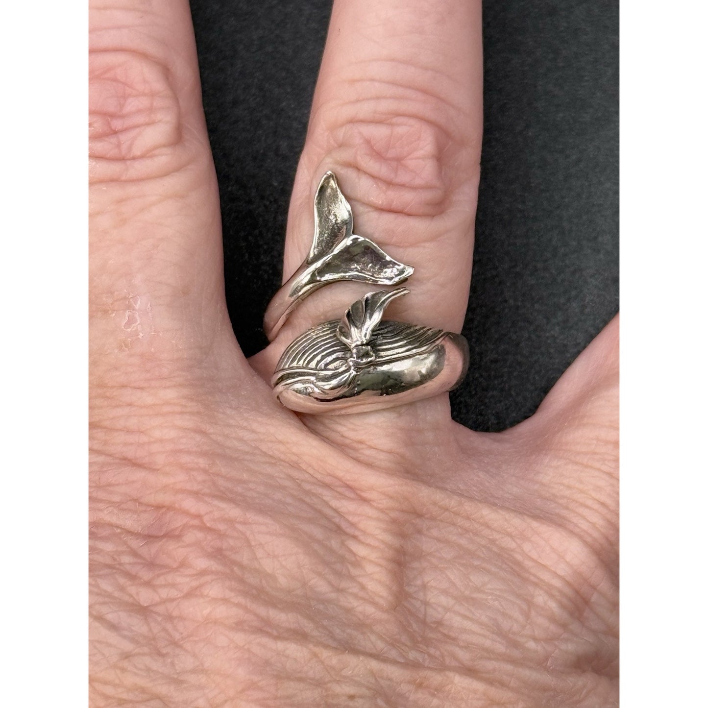 New Condition Sterling Silver Whale Ring Size 7.00 Adjustable