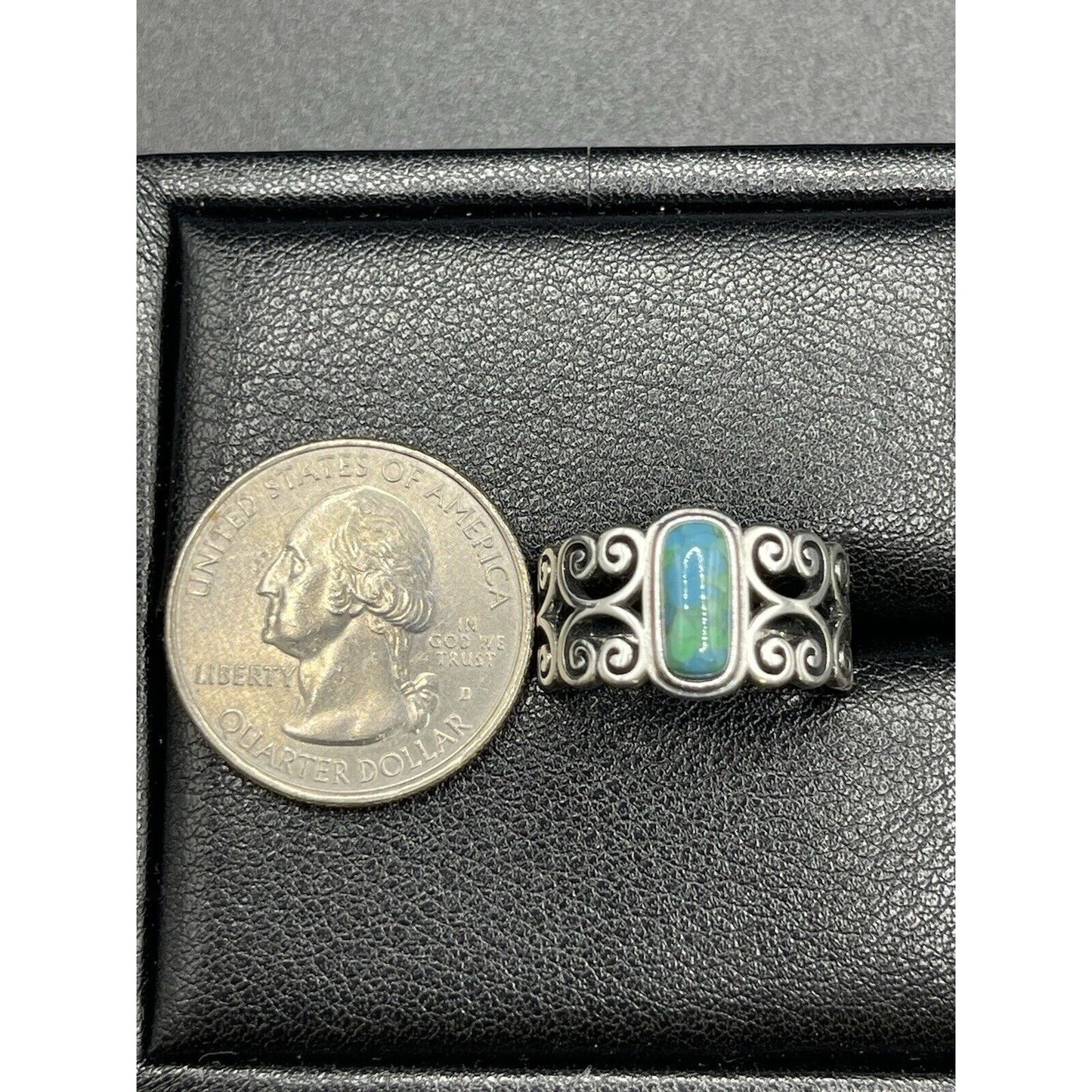 New Condition Sterling Silver Turquoise Ring Size 7.00 Scrolls