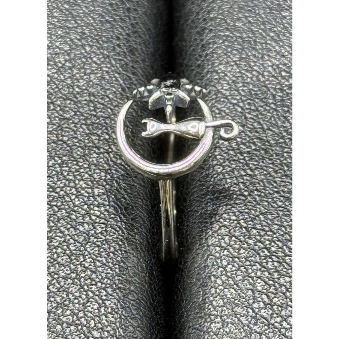 New Condition Sterling Silver Cat Onyx Moon Star Ring Size 7.00 Adjustable
