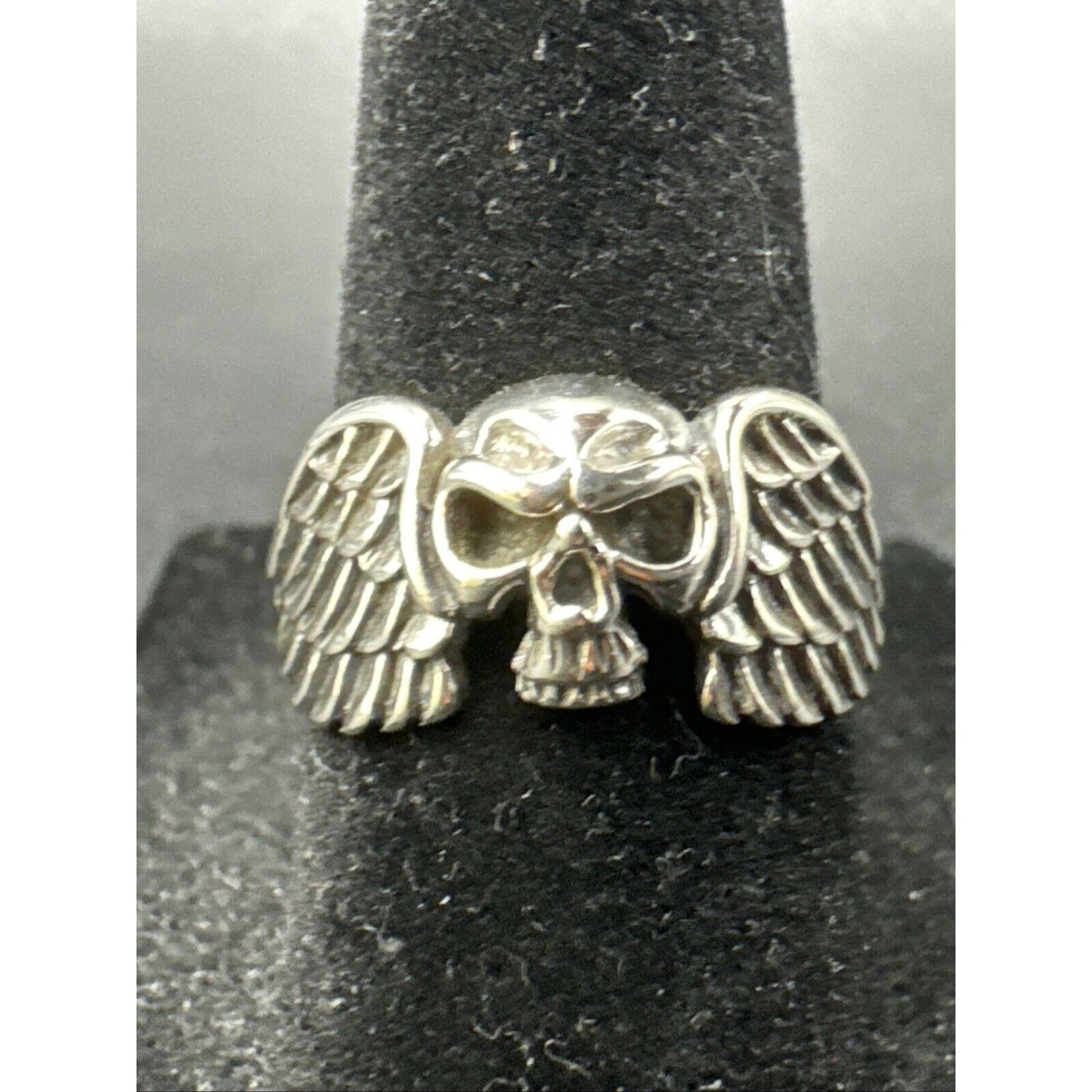 New Condition Sterling Silver Skull Wings Ring 925 Size 7