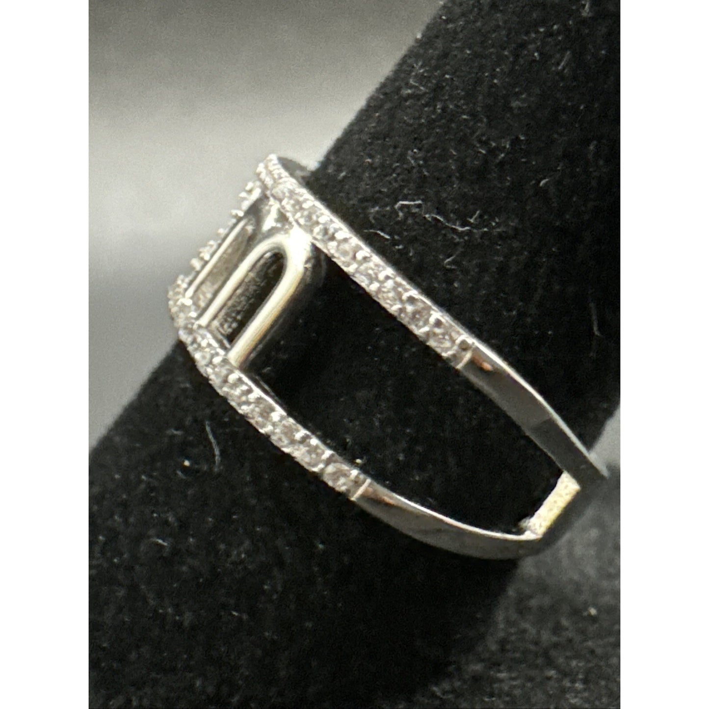 New Condition Sterling Silver CZ MOM Ring 925 Size 7