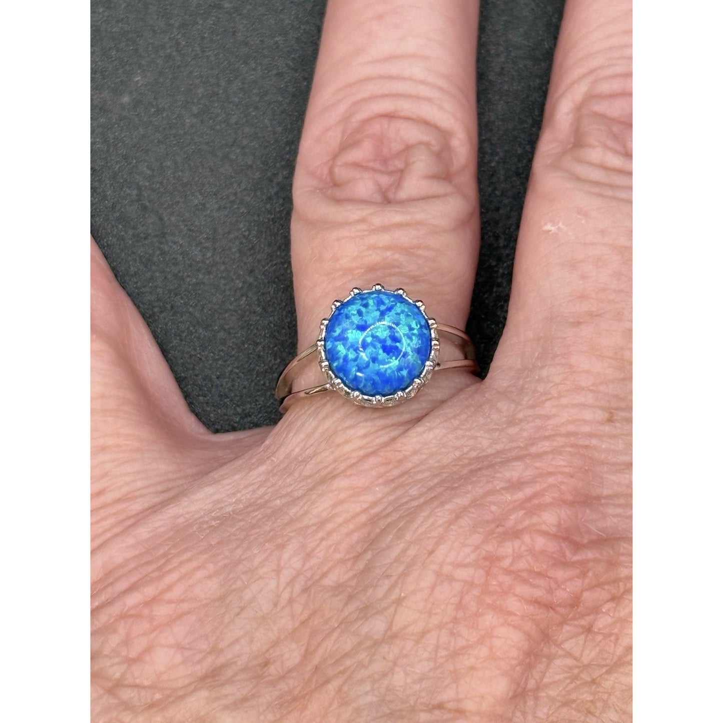 New Condition Sterling Silver Lab Blue Opal Cab Ring Size 8.00