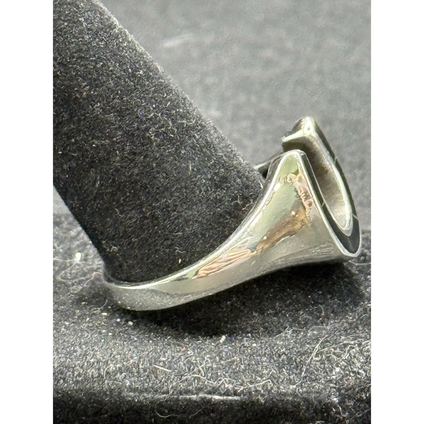 New Condition Sterling Silver Horseshoe Onyx Ring Size 12.00