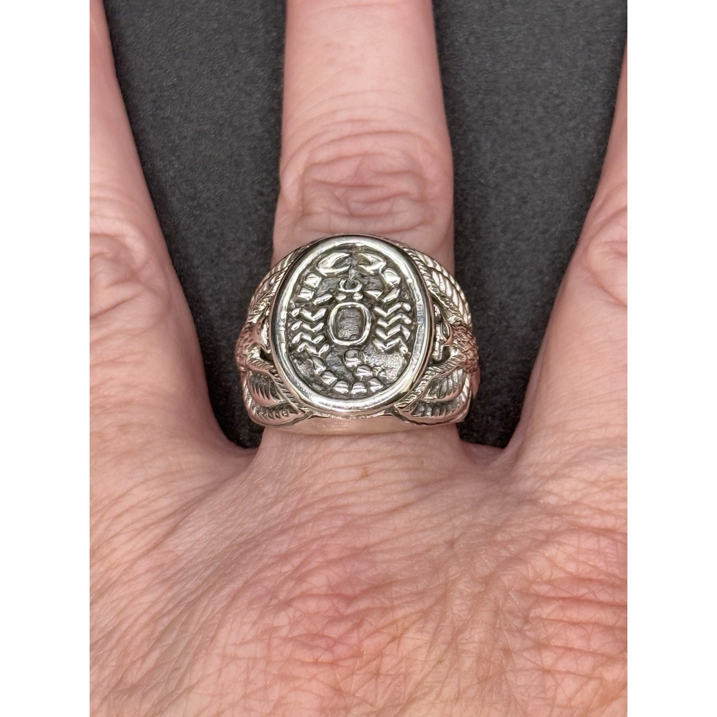 New Condition Sterling Silver Heavy Scorpion Eagle Gents Ring Size 10.00