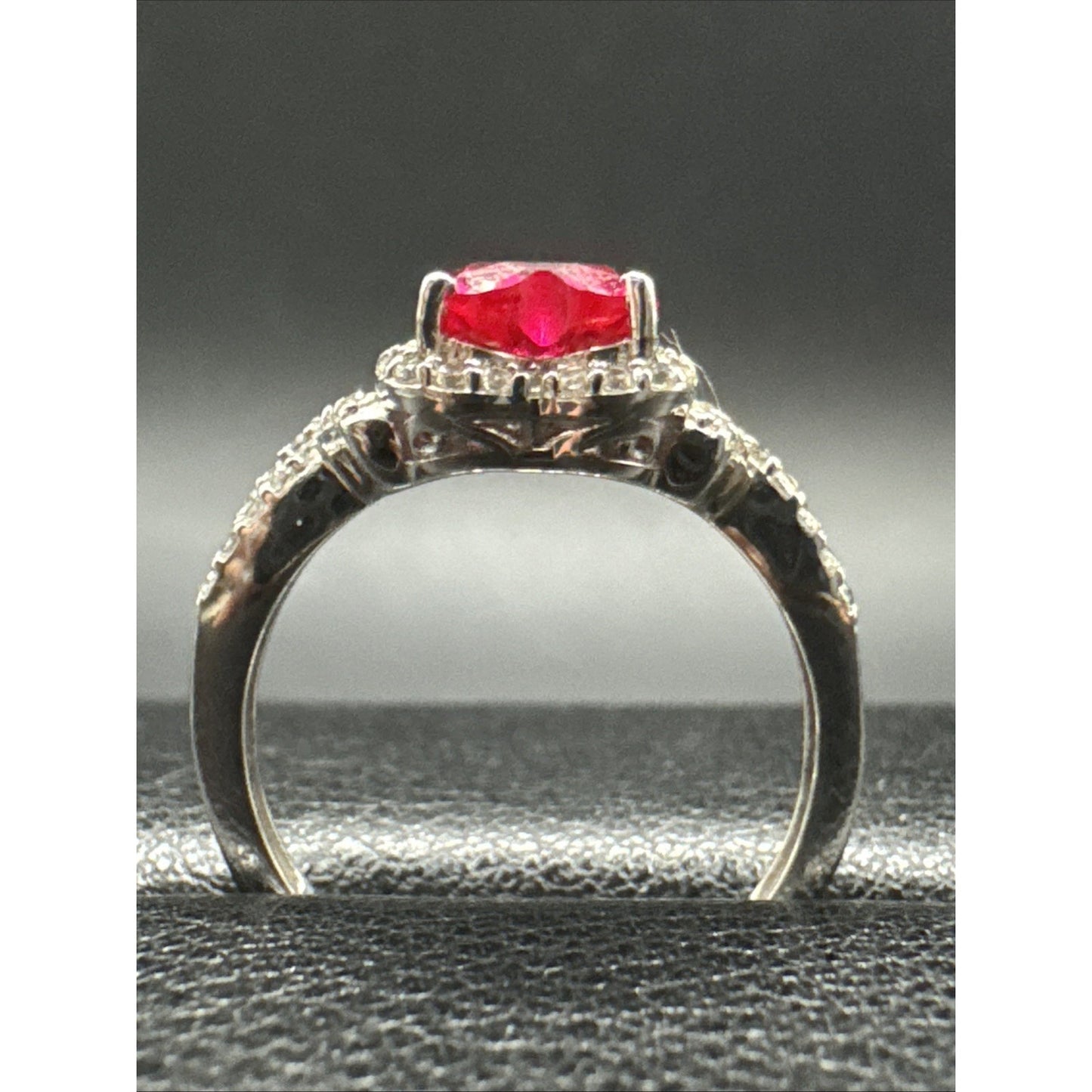 STS Sterling Silver lab Ruby White Sapphire Heart Ring 925 Size 6.5 T7