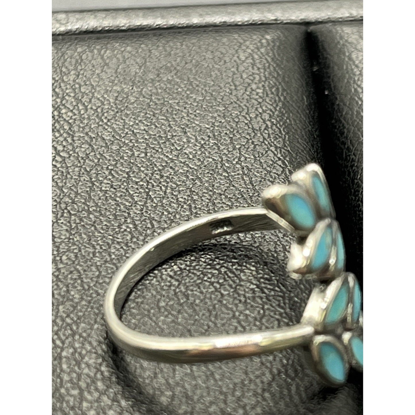 New Condition Turquoise Leaf Bypass Ring 925 Size 5.00
