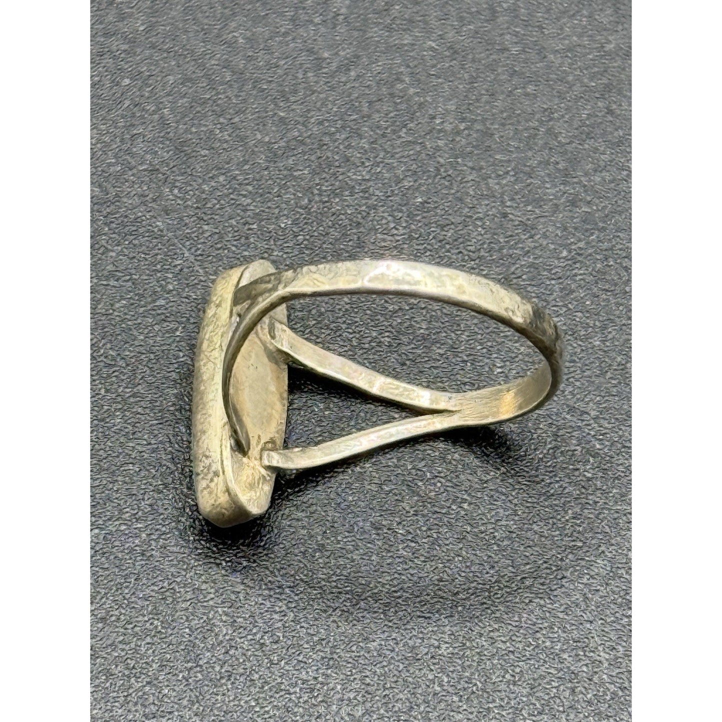 Vintage Sterling Silver Turquoise Dainty Ring Size 5.00 Tested Q16