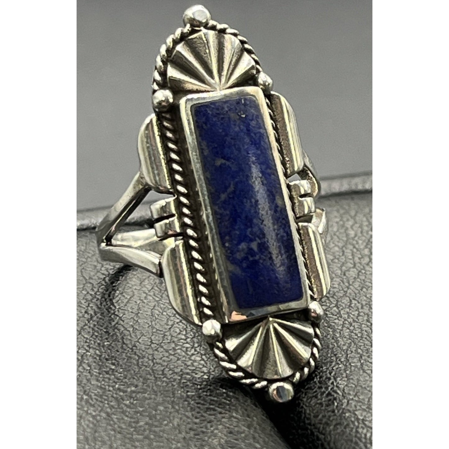 New Condition Sterling Silver Lapis Art Deco Ring Size 7
