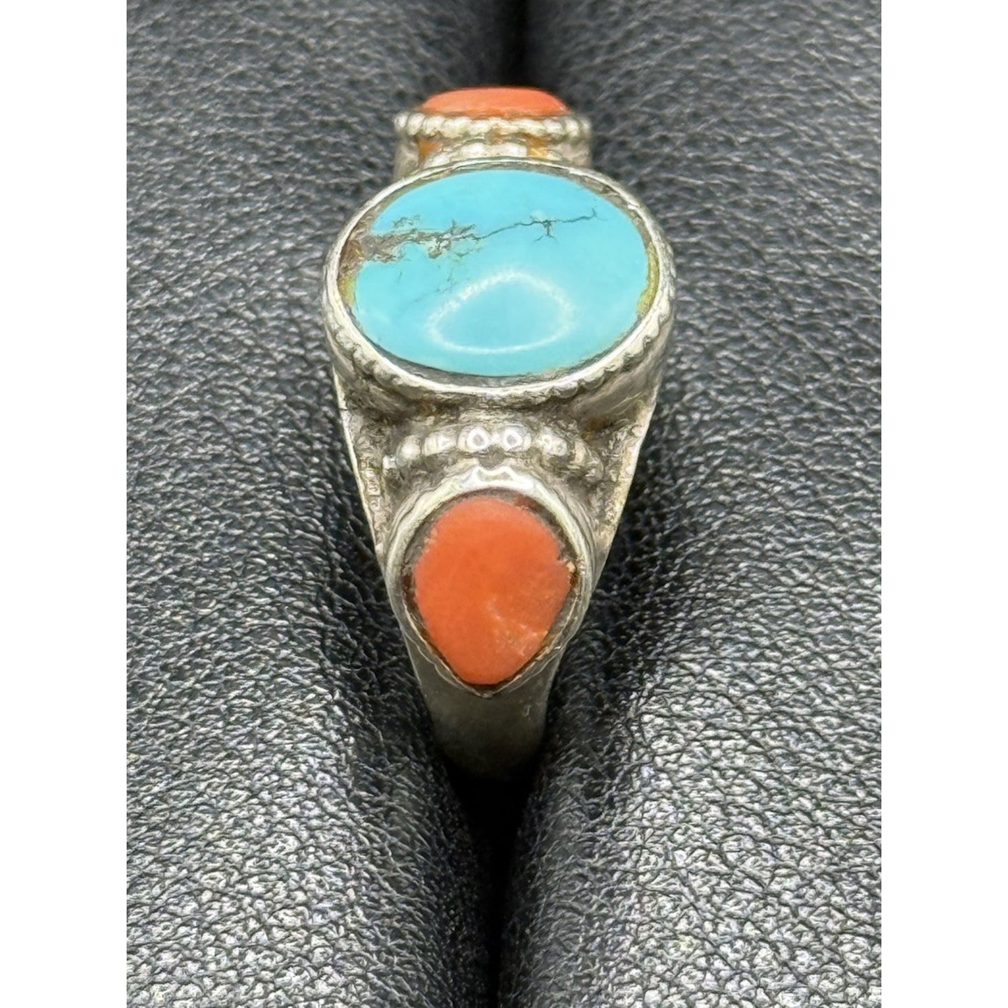 Vintage Sterling Silver Genuine Turquoise Coral Ring Size 7.50 Q3