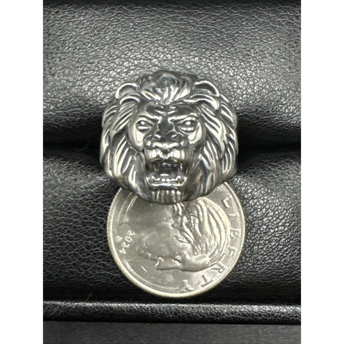 New Condition Sterling Silver Lion Head Ring 925 Size 11
