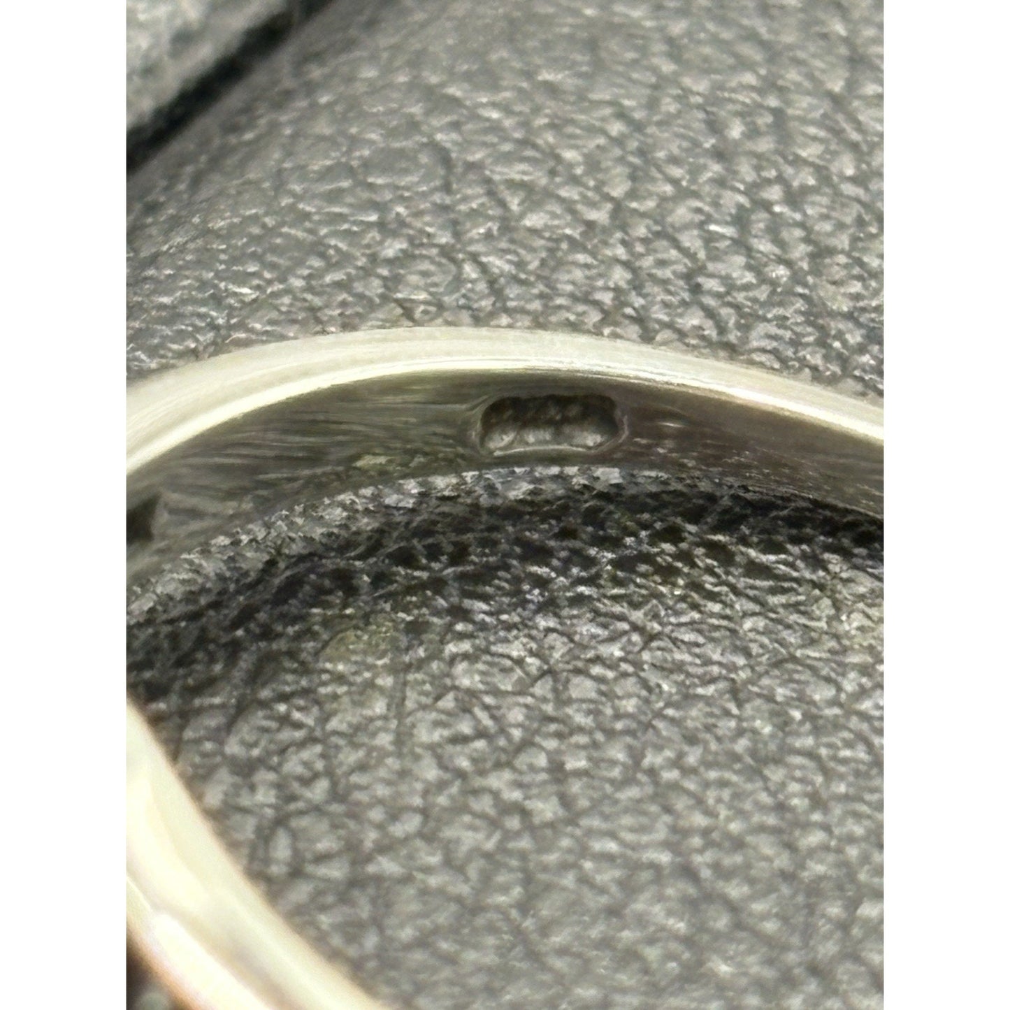 New Condition Sterling Silver Cross Tree Ring Size 7