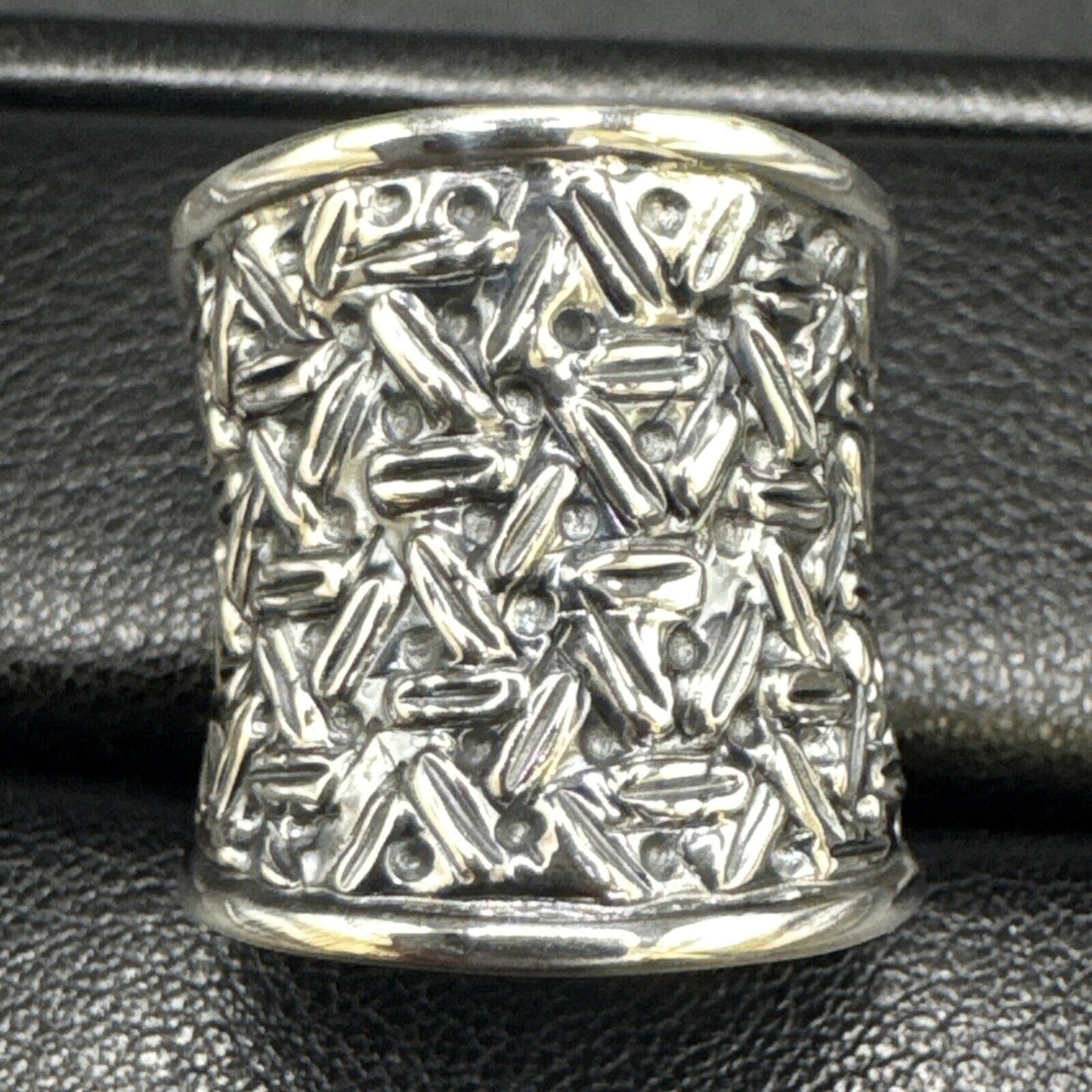 New Condition Sterling Silver Basket Weave Band Ring 925 Size 7