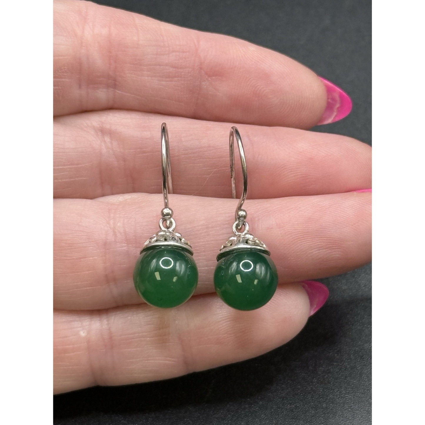 EUC Sterling Silver Green Chalcedony Ball Dangle Earrings 925 Q7