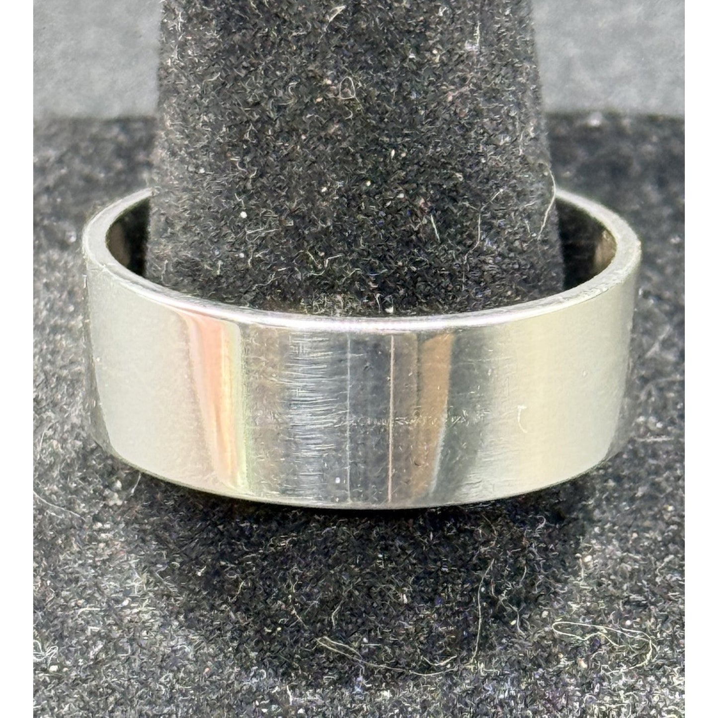 Excellent Used Condition Sterling Silver Cigar Band Ring Size 11.50 P5