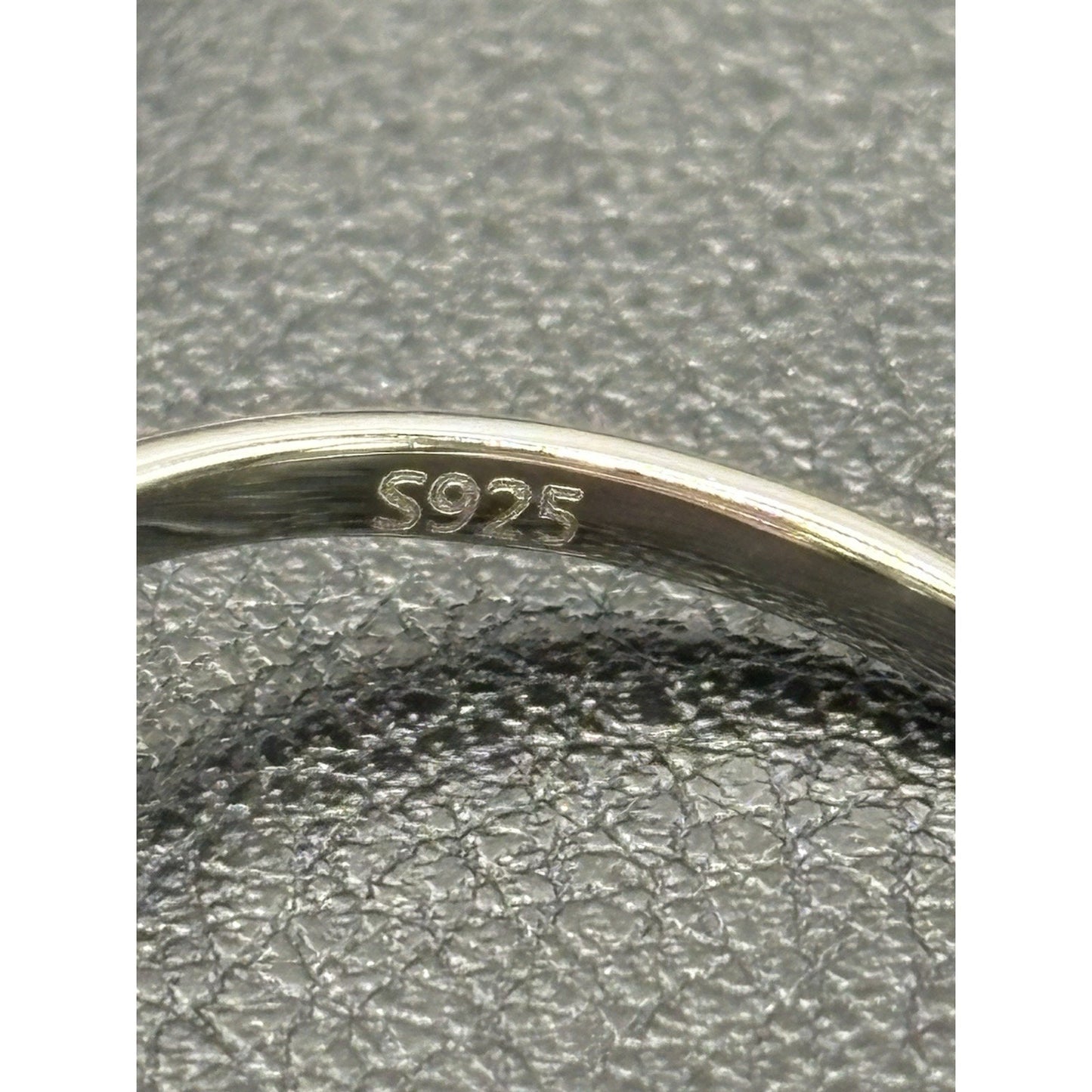 New Condition Sterling Silver Lab Blue Opal Cubic Zirconia Bee Ring Size 7