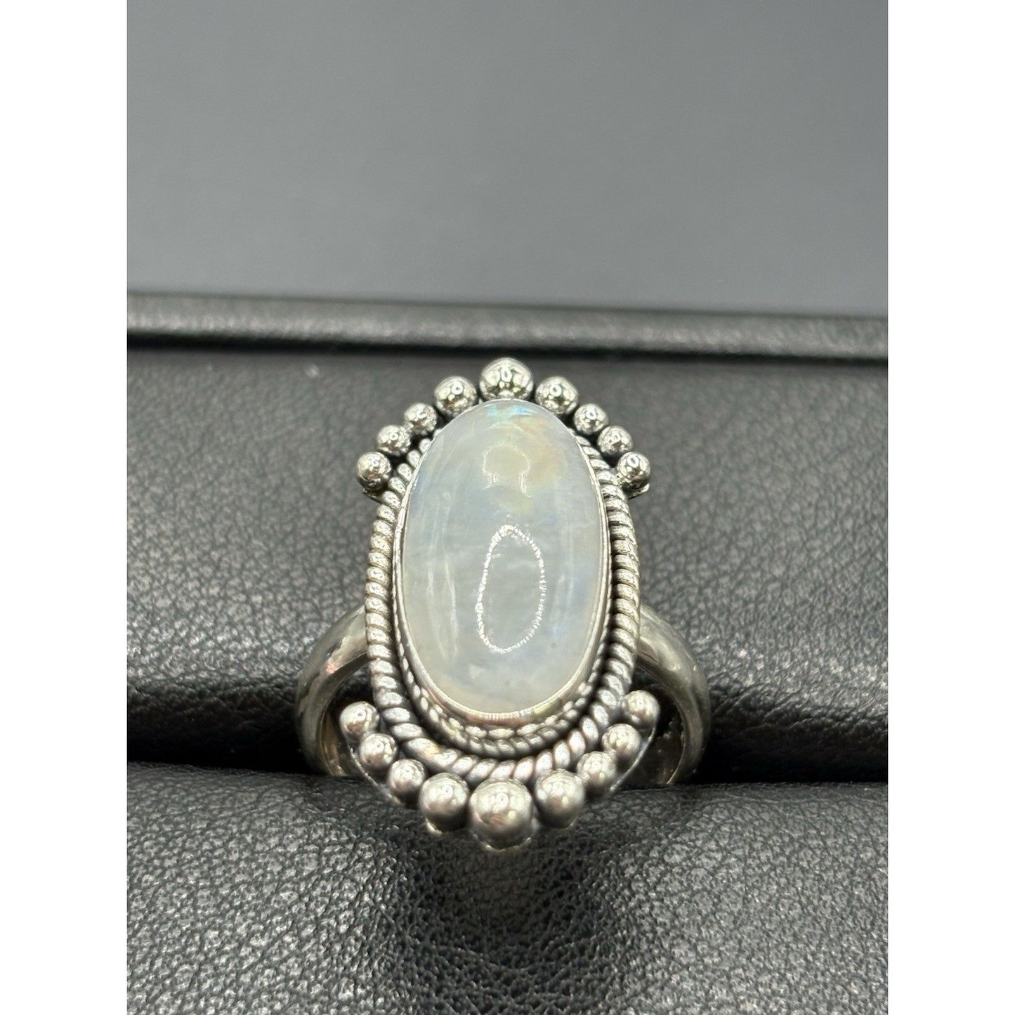 New Condition Sterling Silver Moonstone Oblong Ring Size 7