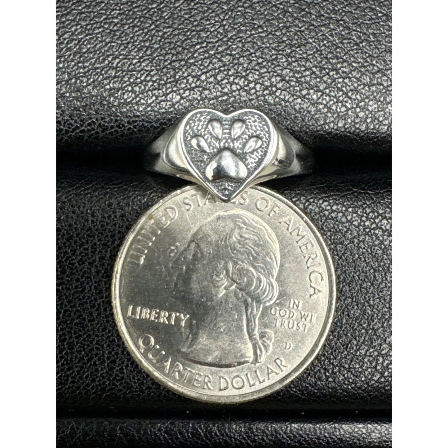 New Condition Sterling Silver Heart Paw Pet Print Ring 925 Size 7