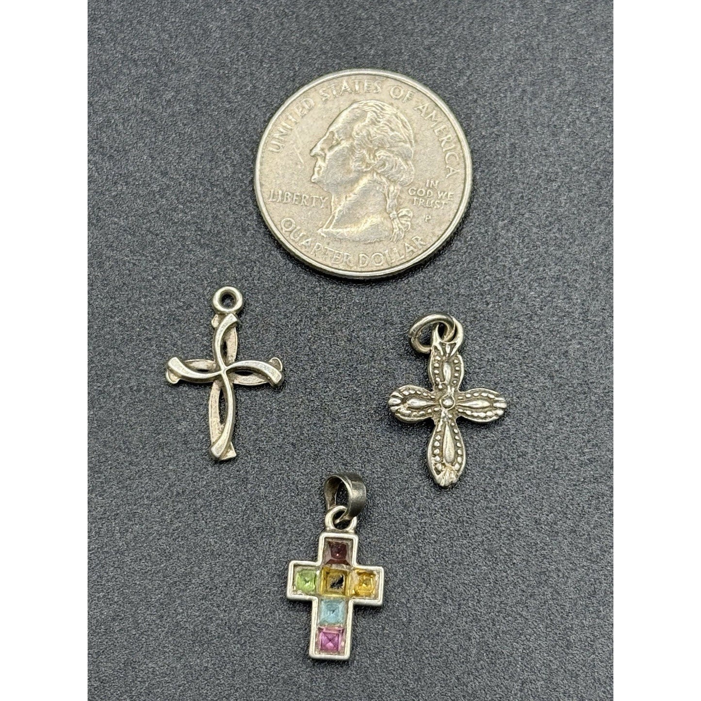 (3) Vintage Sterling Silver Dainty Cross Charm Pendant Lot 925 Q23