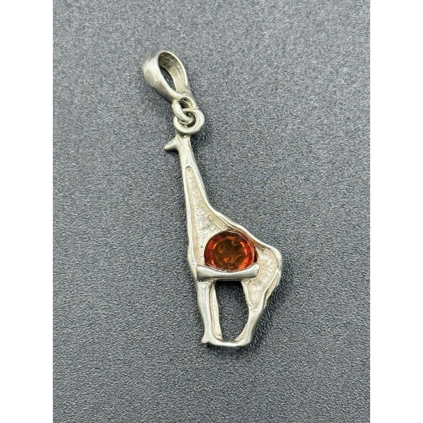 Sterling Silver Amber Giraffe Pendant 925 N28